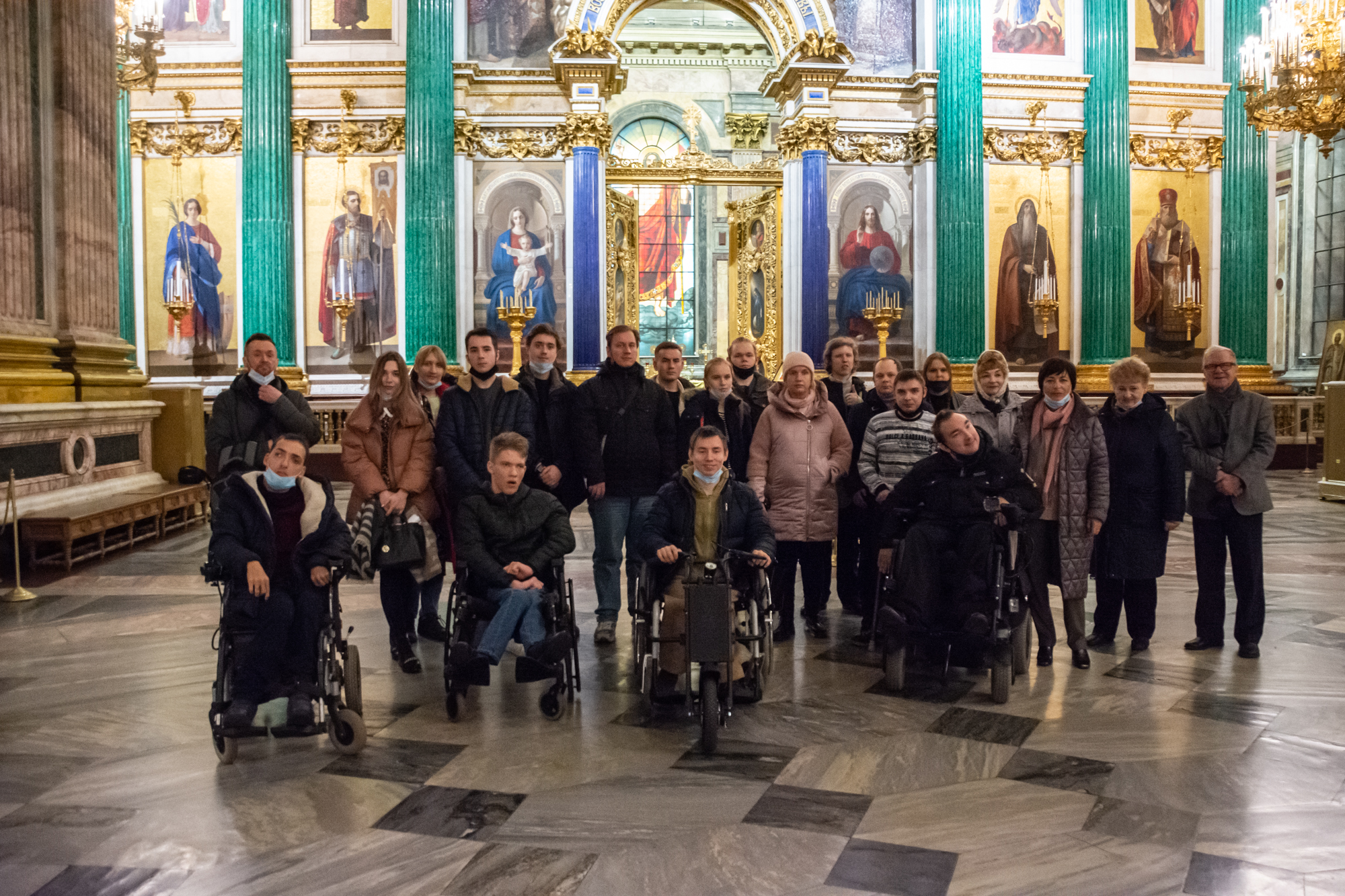 Есть ли туалет в исаакиевском соборе для посетителей